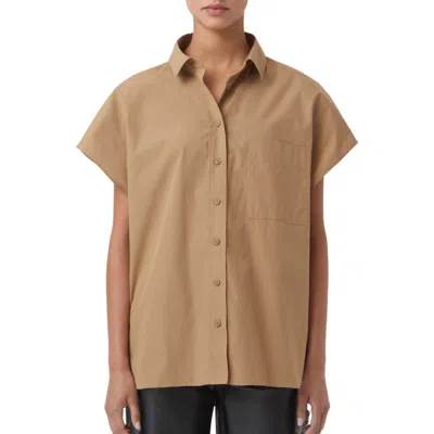 Closed Short Sleeve Blouse In Nutmeg In Brown