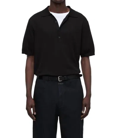 Closed Short Sleeve Polo In Black