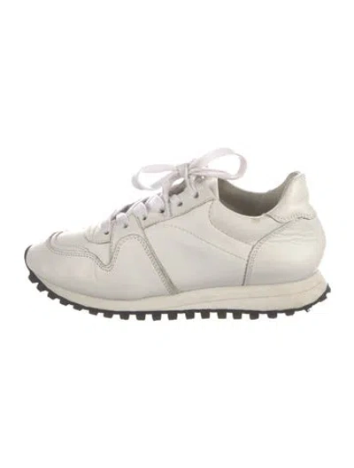 Pre-owned Closed Suede Athletic Sneakers In White