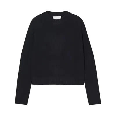Closed Sweaters In Black