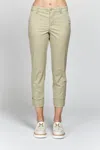 Closed Trousers