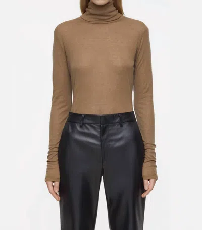 Closed Turtleneck Longsleeve In Old Pine