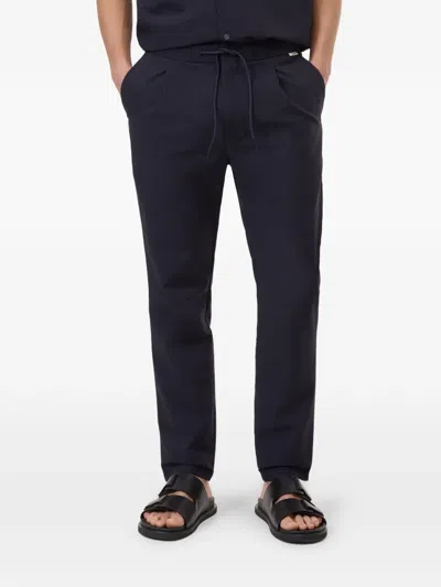 Closed Vigo Tapered Trousers In Blue