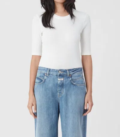 Closed Wide Neck Short Sleeve Top In Ivory In White