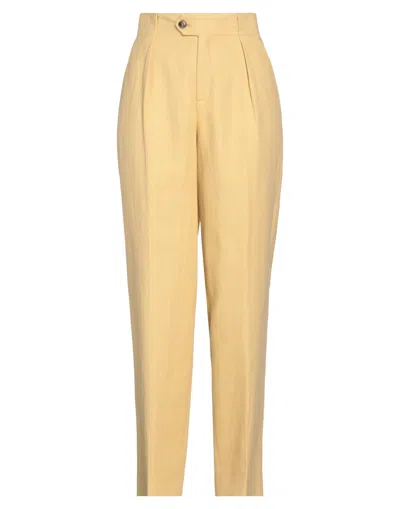 Closed Pants In Beige
