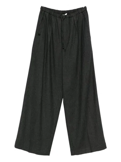 Closed Wool Blend Trousers In Black