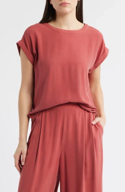 Cloth & Stone Crewneck T-shirt In Red