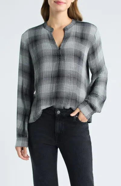 Cloth & Stone Plaid Split Neck Top In Black