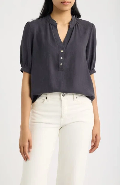 Cloth & Stone Puff Sleeve Half Placket Top In Eclipsed Black