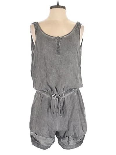 Pre-owned Cloth & Stone Romper In Gray