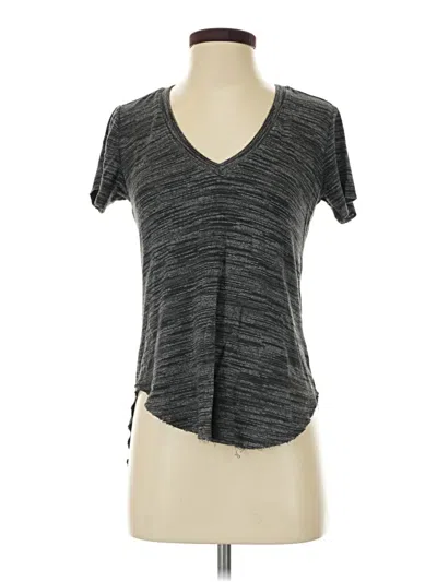 Pre-owned Cloth & Stone Short Sleeve Top Gray V-neck Tops