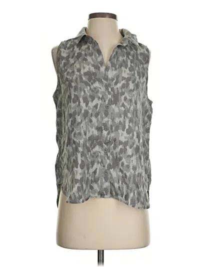 Pre-owned Cloth & Stone Sleeveless Blouse In Gray