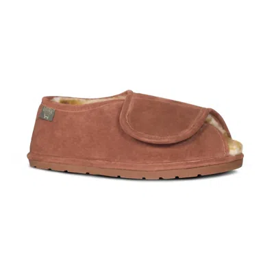 Cloud Nine Unisex Medical Wrap Comfy Slippers In Chestnut In Pink