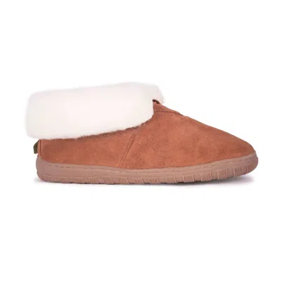 Cloud Nine Women's Fleece Bootie Slippers In Chestnut In Brown