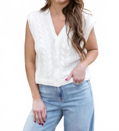 Cloud Ten In Full Swing Sweater Vest In White In Neutral