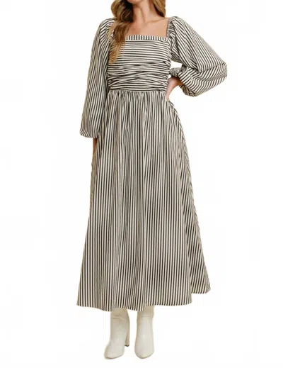 Cloud Ten Striped Square Neck Midi Dress In Black And Off-white In Multi