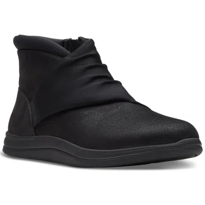 Cloudsteppers By Clarks Breeze Dusk Womens Flats Round Toe Booties In Black
