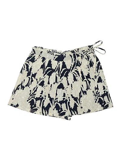 Pre-owned Club Monaco Shorts In Ivory