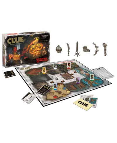 Clue Dungeons Dragons Board Game With Custom Tokens, 31 Pieces In Multi