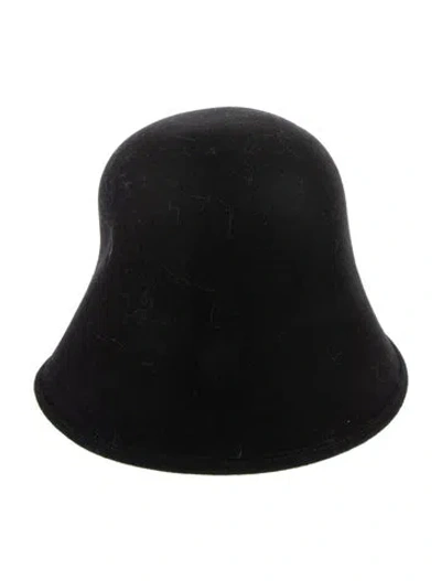 Pre-owned Clyde Bucket Hat In Black