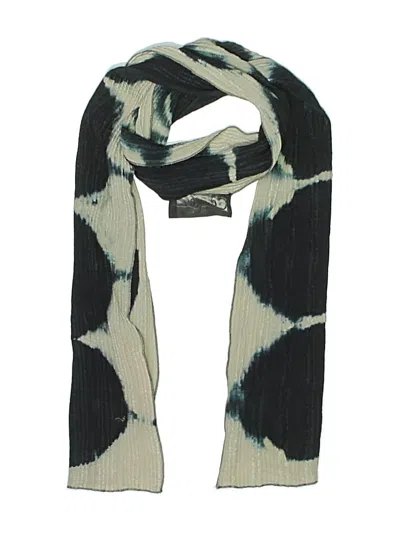 Pre-owned Clyde Scarf In Black