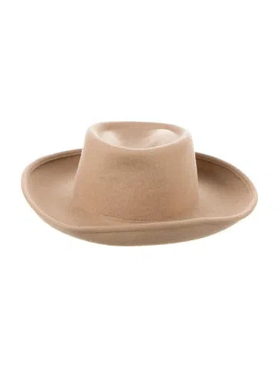 Pre-owned Clyde Suede Fedora Hat In Neutrals