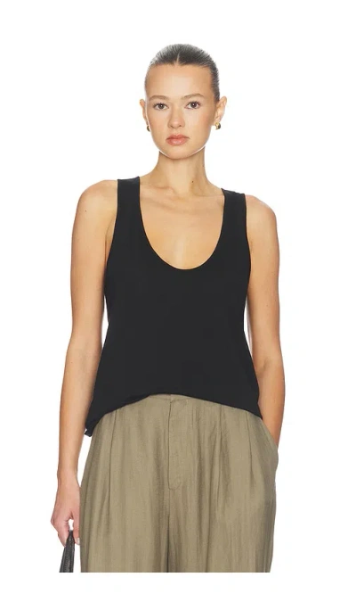 Clyque Siff Top In Black