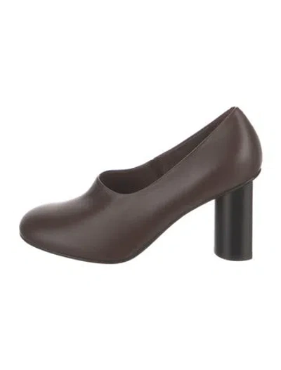 Pre-owned Co Leather Pumps In Brown