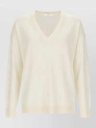 Co Lightweight Cashmere Sweater With V-neckline And Ribbed Details In Neutral