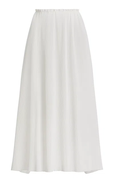 Co Moda Operandi In White