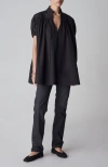 Co Gathered Short-sleeve Tton Tunic Top In Black