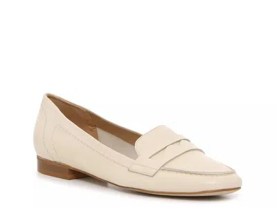 Coach And Four Dana Loafer In White