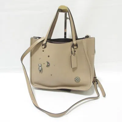 Pre-owned Coach Beige Handbag Shoulder Bag ()