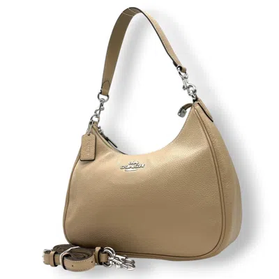 Pre-owned Coach Beige Light Beige Leather Shoulder Bag ()