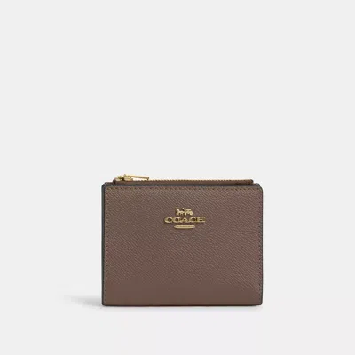 Coach Bifold Wallet In Brown