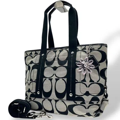 Pre-owned Coach Black Canvas Handbag Shoulder Bag Tote Bag ()