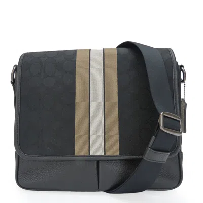 Pre-owned Coach Black Canvas Leather Shoulder Bag ()