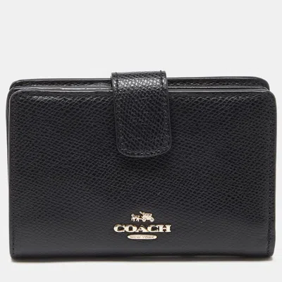 Pre-owned Coach Black Leather Compact Wallet