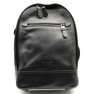 Pre-owned Coach Black Leather Fanny Pack Sling Bag ()