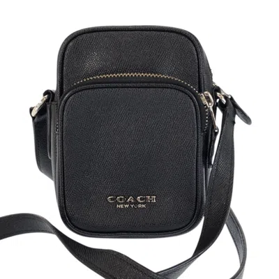 Pre-owned Coach Black Leather Pochette Shoulder Bag ()
