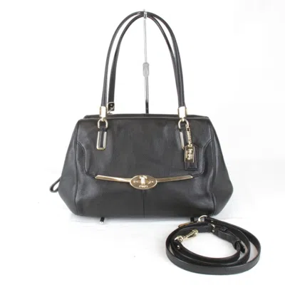 Pre-owned Coach Black Leather Shoulder Bag ()
