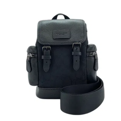 Pre-owned Coach Black Shoulder Bag ()