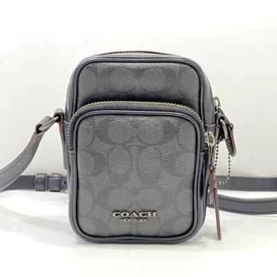 Pre-owned Coach Black Signature Line Shoulder Bag ()