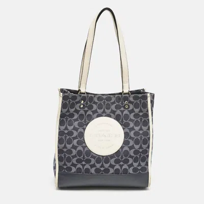 Pre-owned Coach Blue/white Signature Denim And Leather Dempsey Tote