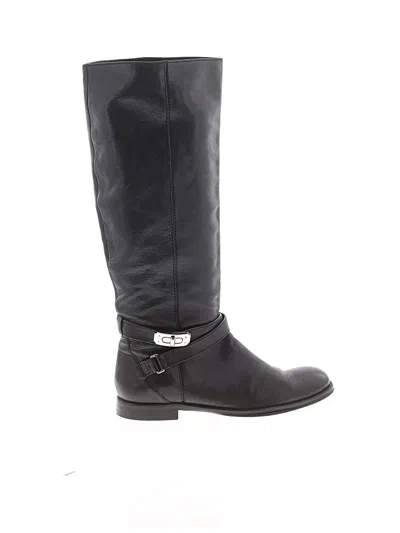 Pre-owned Coach Boots In Black