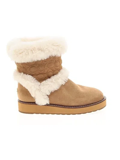 Pre-owned Coach Boots In Tan