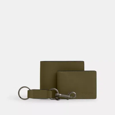 Coach Boxed 3-in-1 Wallet Gift Set In Green