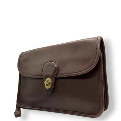 Pre-owned Coach Brown Leather Clutch Bag Shoulder Bag ()