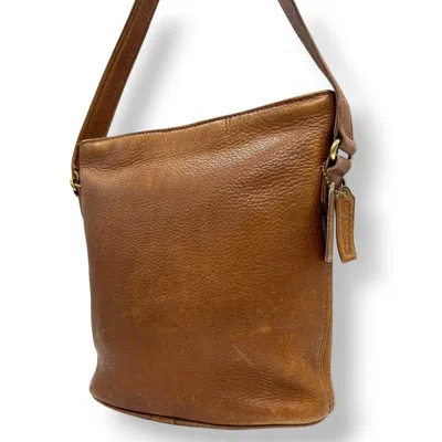 Pre-owned Coach Brown Leather Shoulder Bag ()