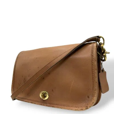 Pre-owned Coach Brown Leather Shoulder Bag ()